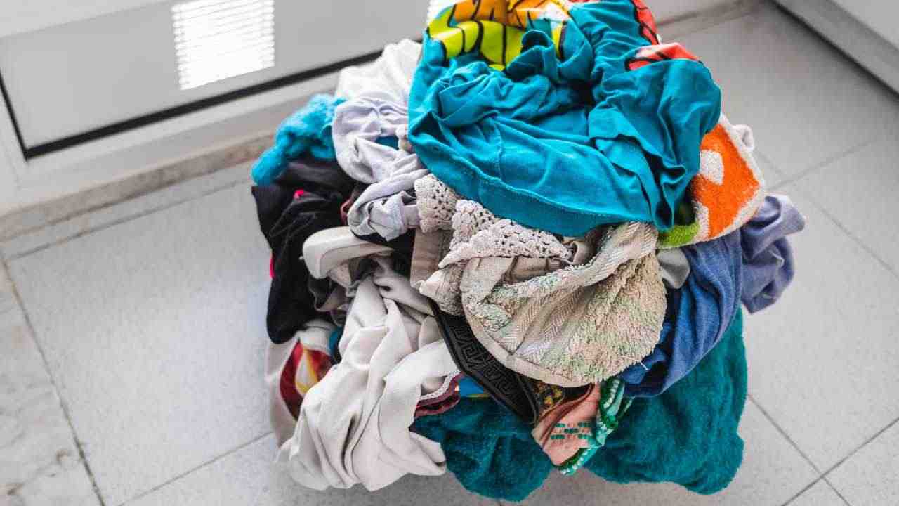 vestiti lavare