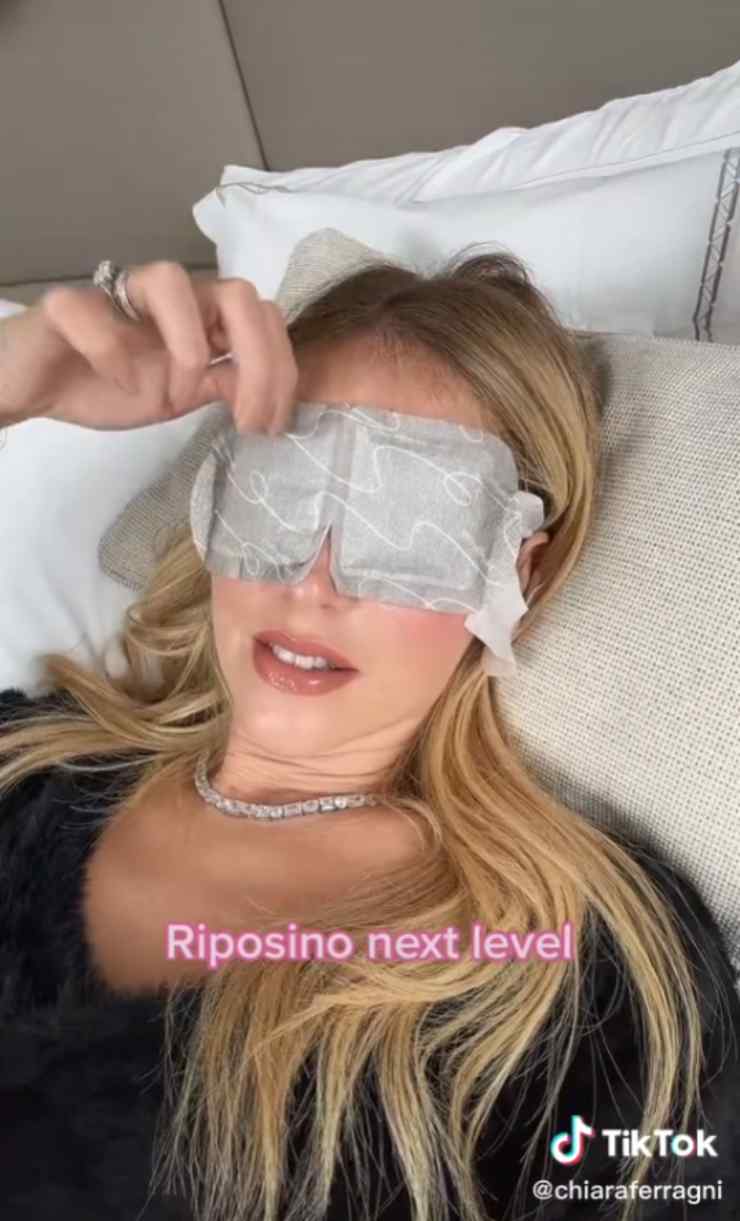 Chiara Ferragni rivela trucchetto per dormire