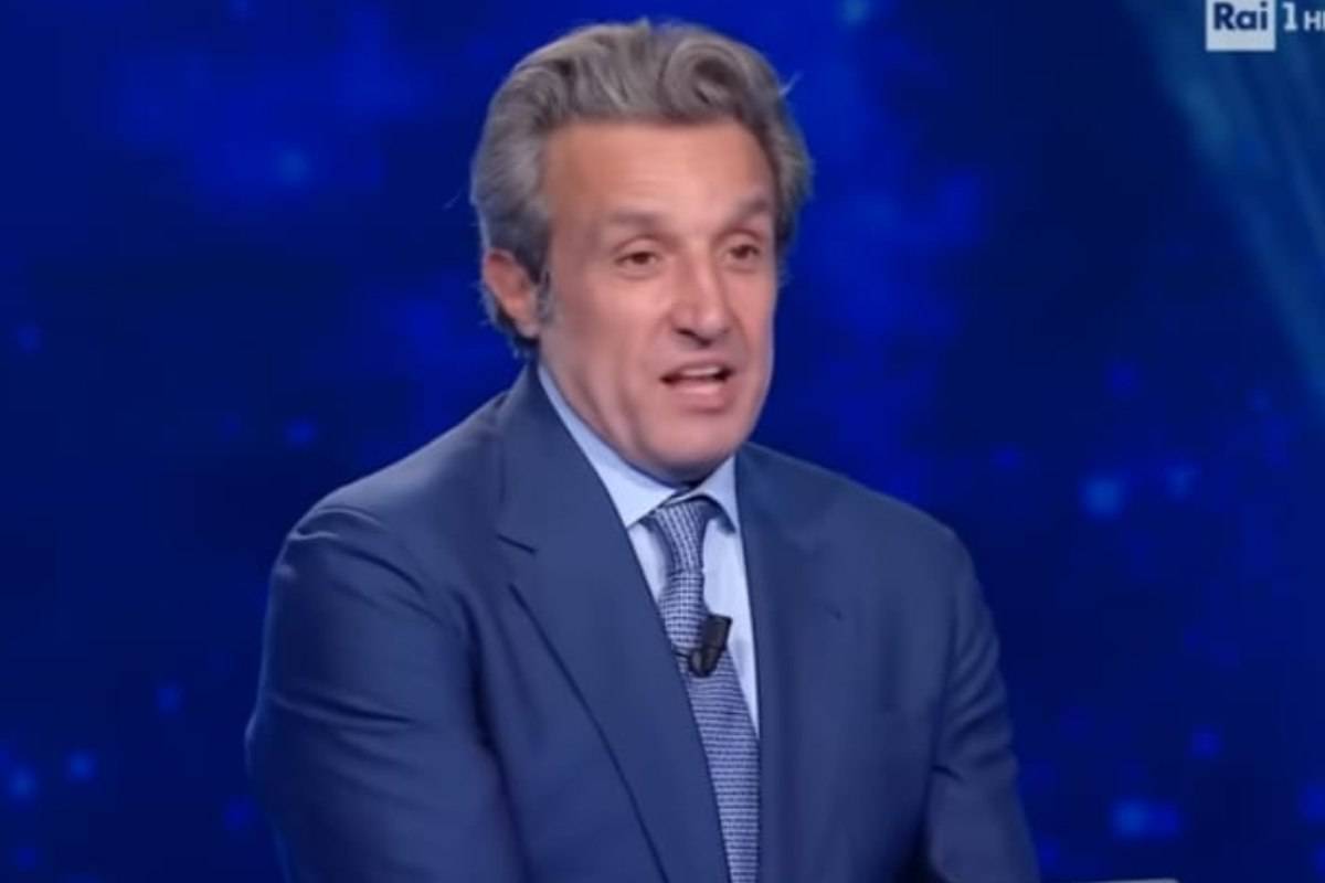 flavio insinna cosa faceva 