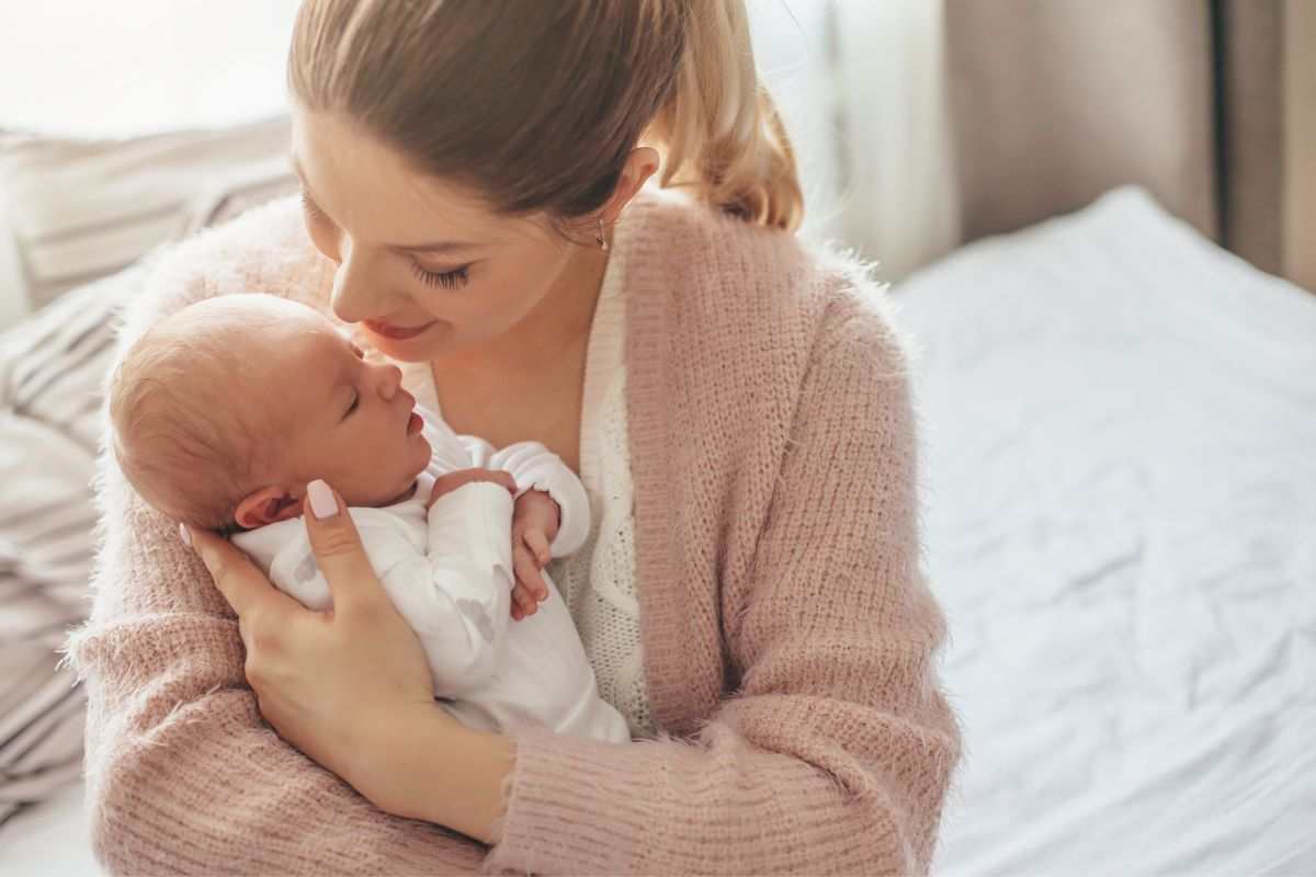 Annusare il figlio motivazione
