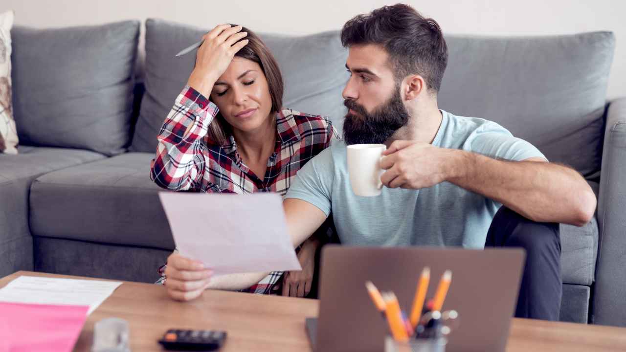 problemi finanziari dicembre 