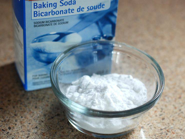 prodotti per pulire forno