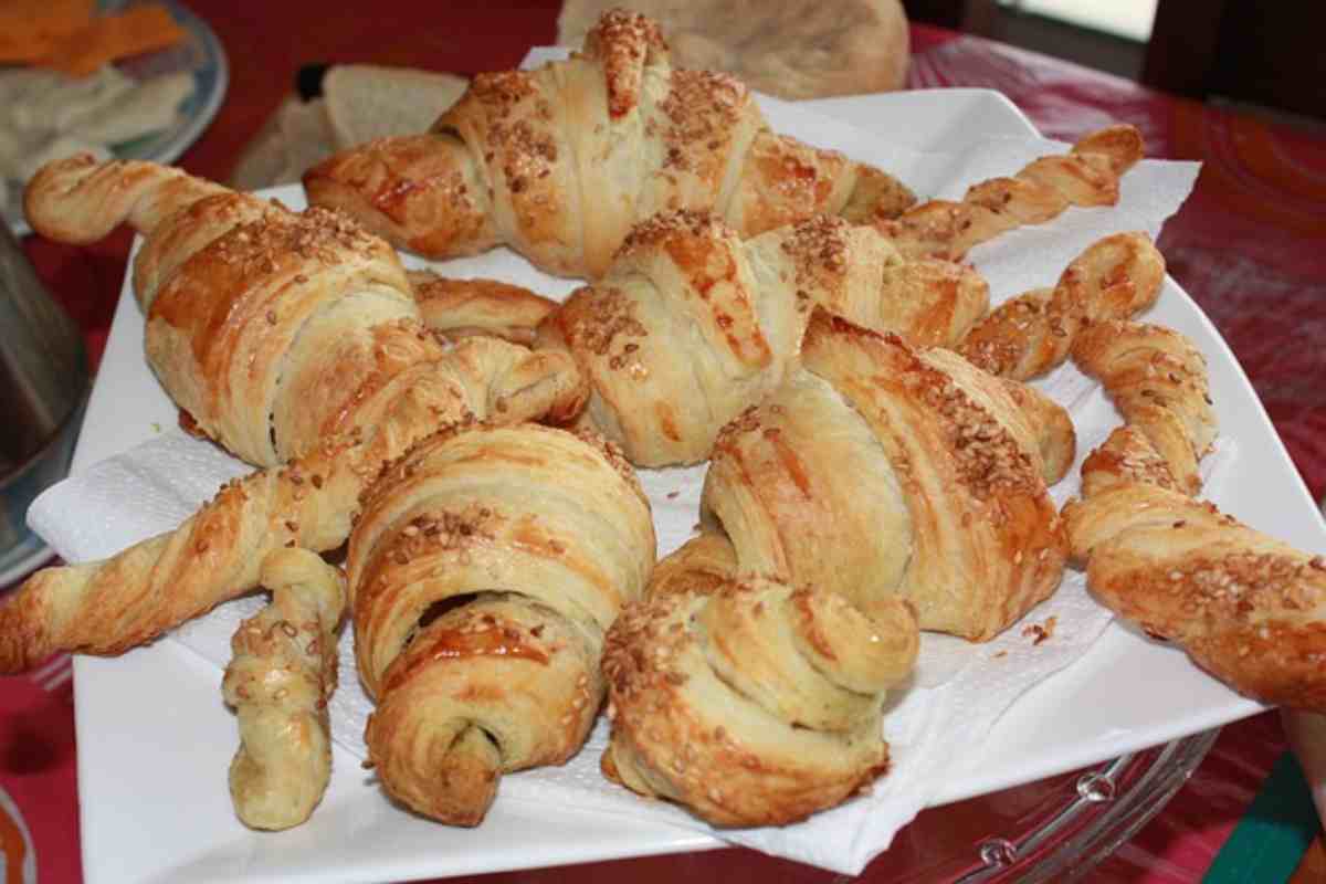 cornetti salati ricetta semplice
