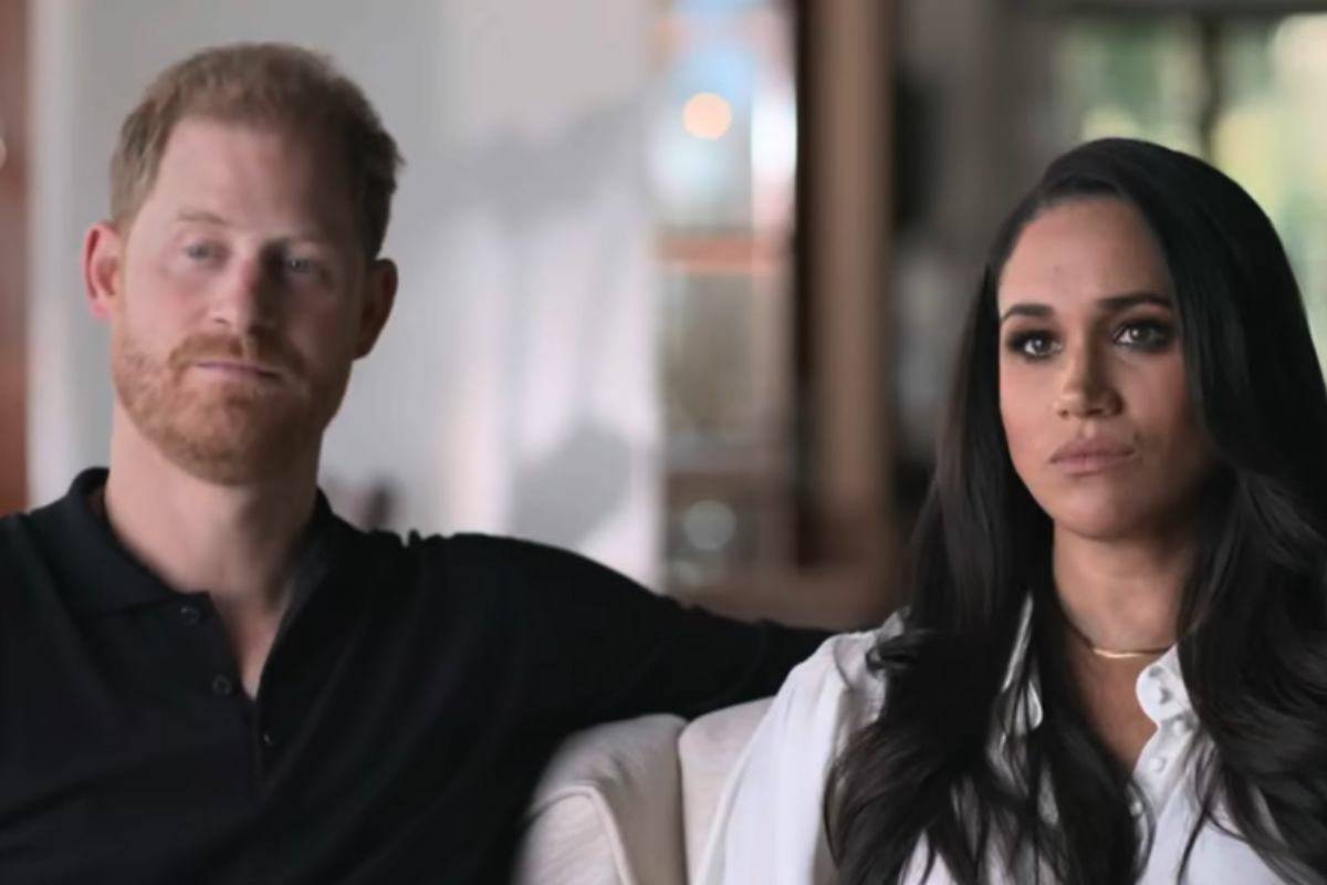 harry meghan scandalo a corte