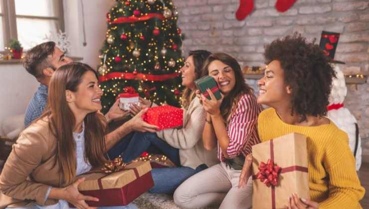 acquistare regali natale