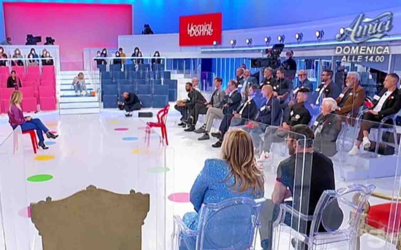 uomini e donne frase