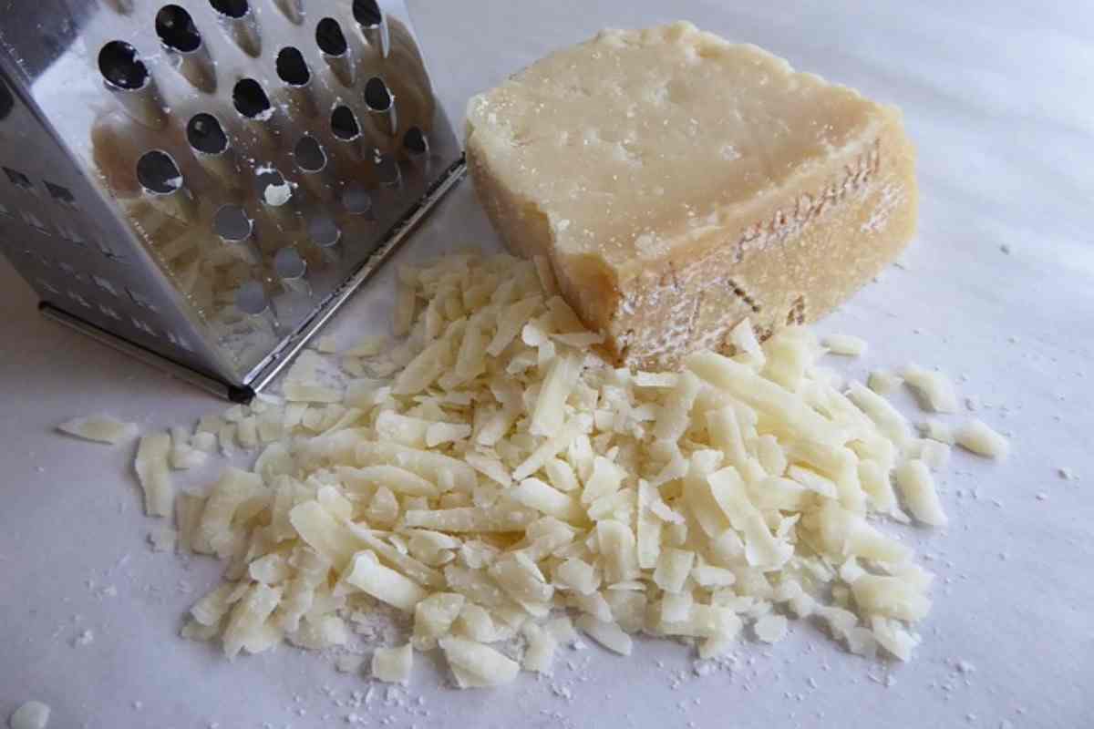 Formaggio attenzione allarme