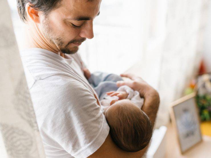 papà congedo allattamento