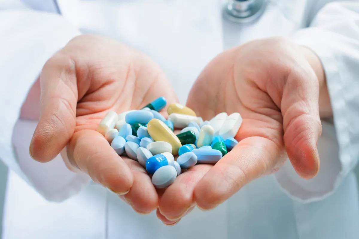 Aspirina e paracetamolo: uno dei due è davvero migliore dell'altro?