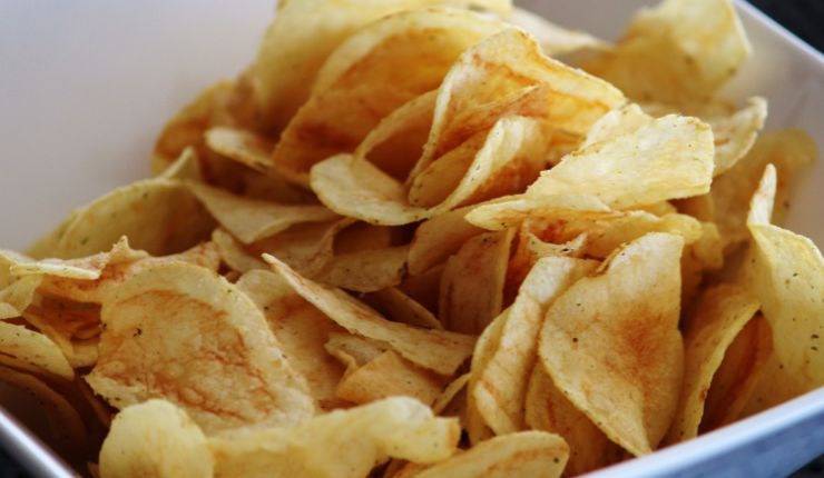 Le chips di patatine fritte ritirate dai supermercati