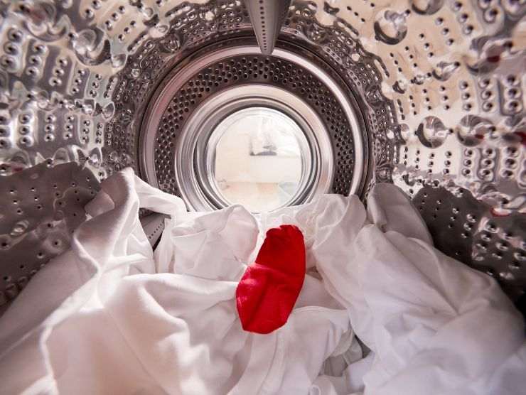 trucco calzini spaiati lavatrice