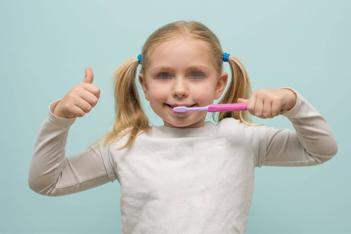 come non far rovinare denti ai bambini