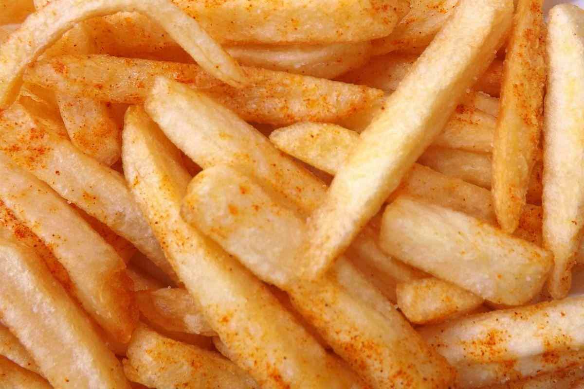 cibo fritto patatine aumentano rischio ansia depressione