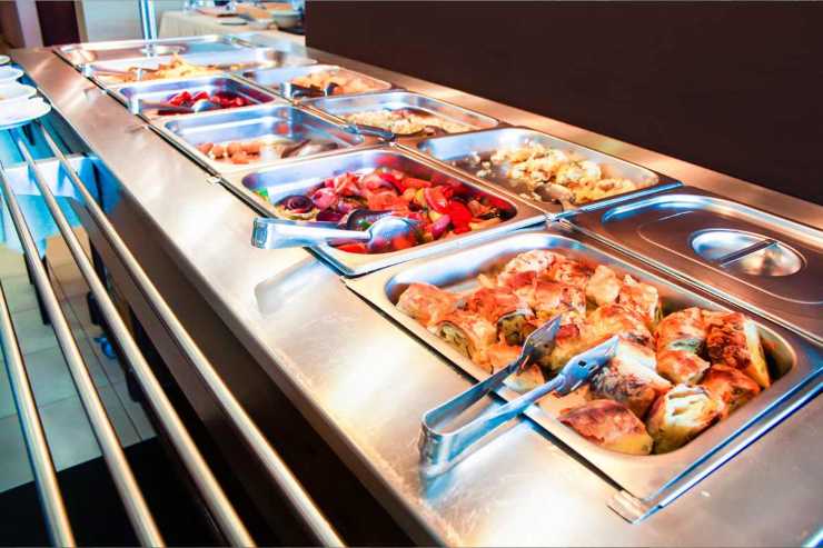 Mensa: una su tre è irregolare