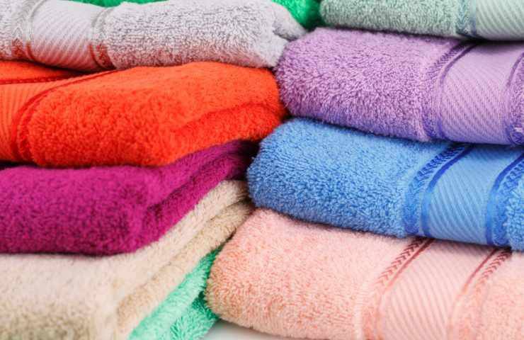 ogni quanto le asciugamani vanno sostituite per evitare danni