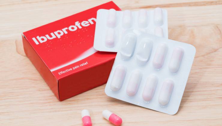 Ibuprofene o paracetamolo: alternarli fa bene?