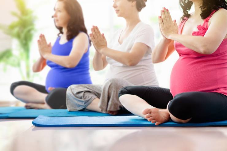 yoga in gravidanza