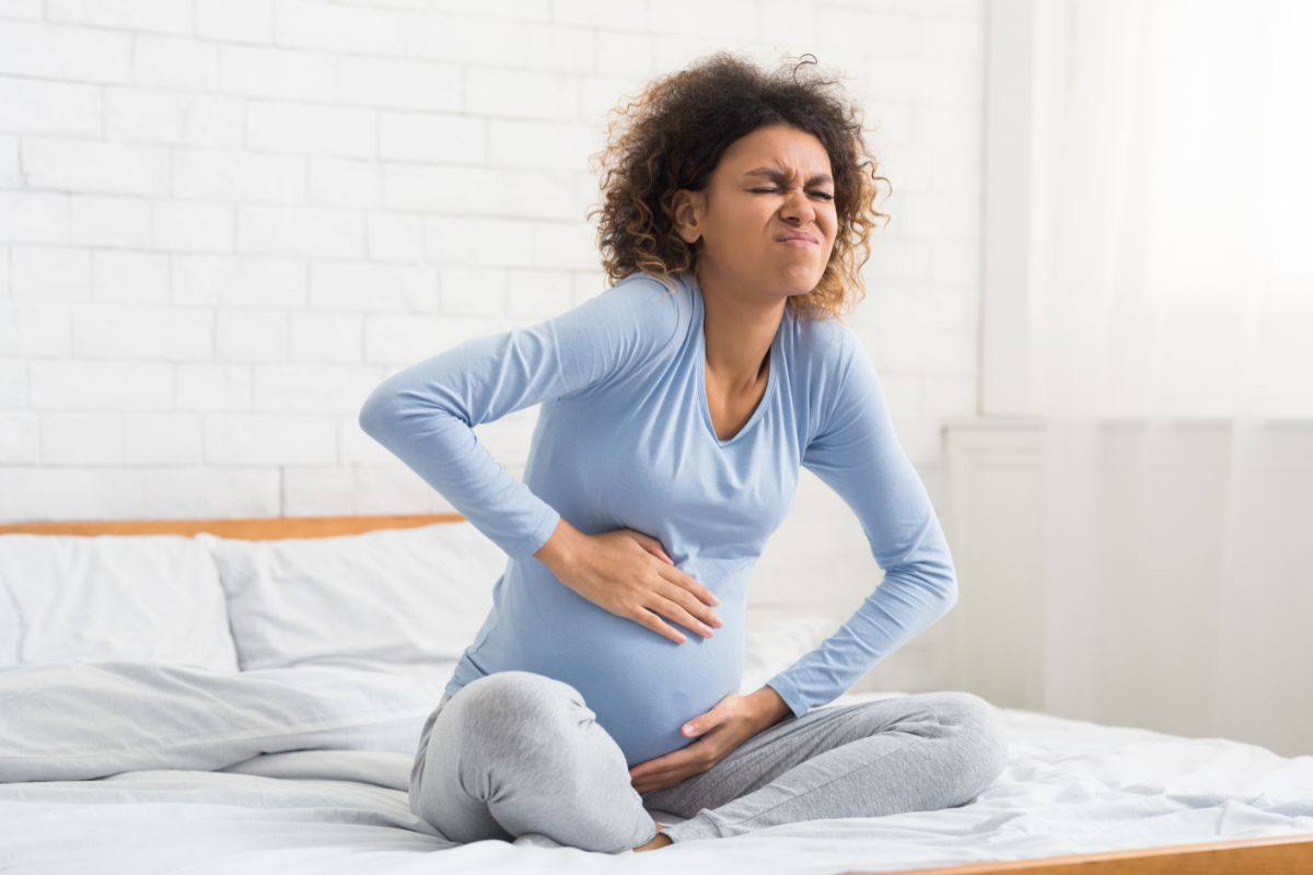 donna incinta con contrazioni